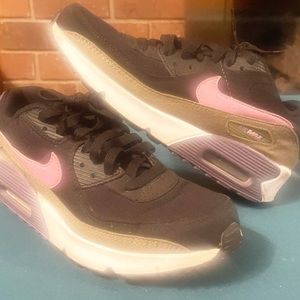 Nike Airmax Kids size 5.5Y